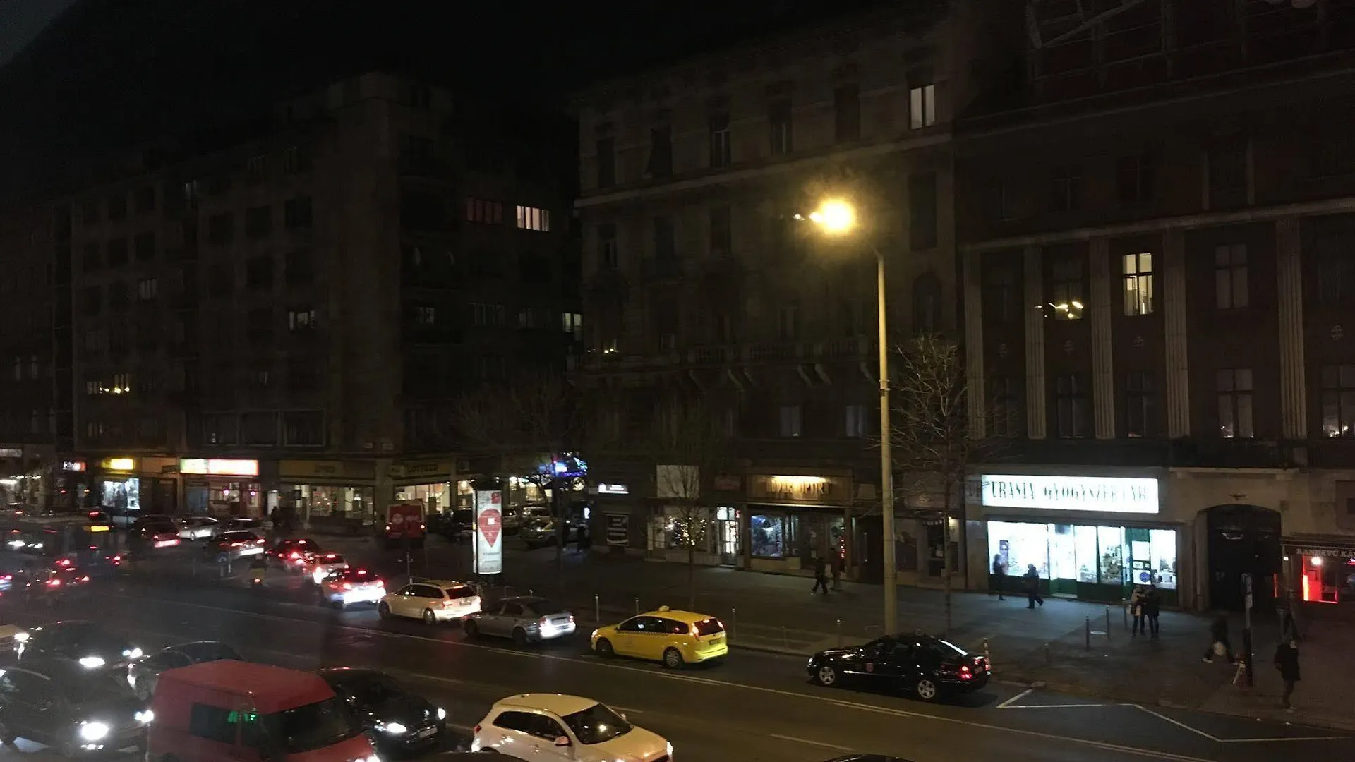 Hotel California Budapeste 3*,  Hungria