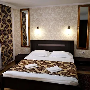 https://ssl-status.hotels-hajduszoboszlo-hungary.com