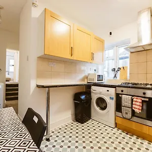 Mile End Double 86a Londýn